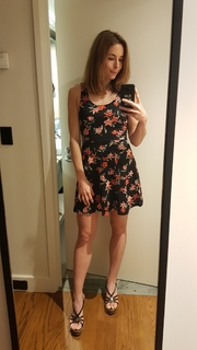 Alizé Cornet feet photo thumbnail