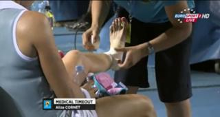 Alizé Cornet feet photo thumbnail