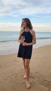 Alizé Cornet feet photo thumbnail