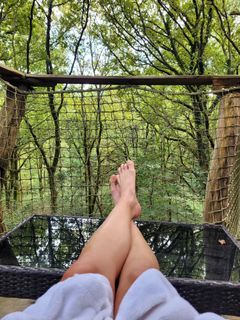 Alizé Cornet feet photo thumbnail