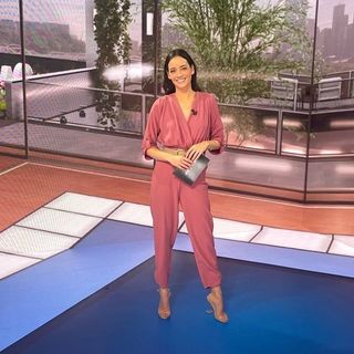 Alizé Lim feet photo 11