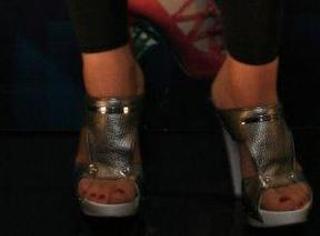 Alizée feet photo thumbnail
