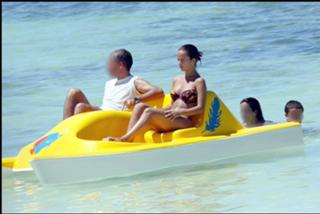 Alizée feet photo thumbnail