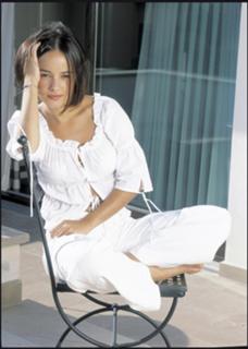 Alizée feet photo thumbnail