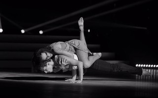 Alizée feet photo thumbnail