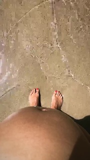 Alizée feet photo thumbnail