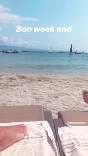 Alizée feet photo thumbnail