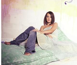 Alizée feet photo thumbnail