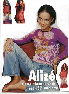 Alizée feet photo thumbnail