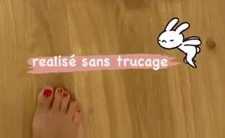Alizée feet photo thumbnail