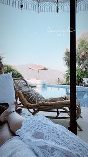 Alizée feet photo thumbnail