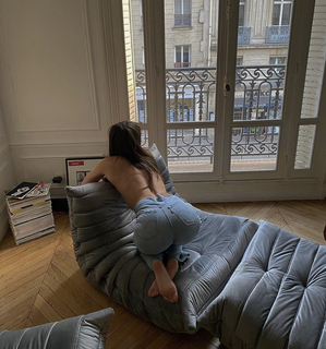 Alizée Gamberini feet photo 9