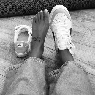 Alizée Gamberini feet photo 8