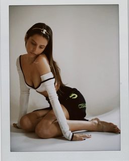 Alizée Gamberini feet photo 8