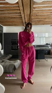 Alizée Gamberini feet photo 6