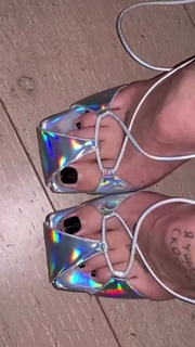 Alizée Gamberini feet photo 12
