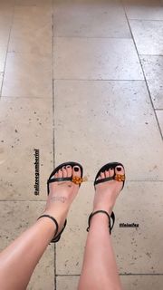 Alizée Gamberini feet photo 6