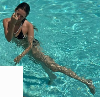 Alizée Gamberini feet photo 14