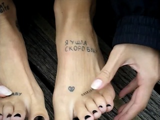 Alizée Gamberini feet photo 2