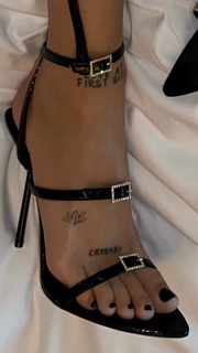 Alizée Gamberini feet photo 19