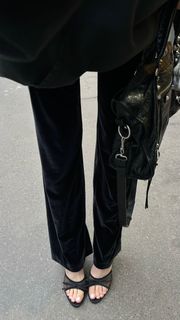 Alizée Gamberini feet photo 15