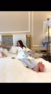 Alizée Gamberini feet photo 2