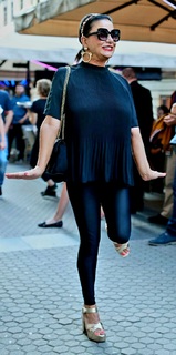 Alka Vuica feet photo 7
