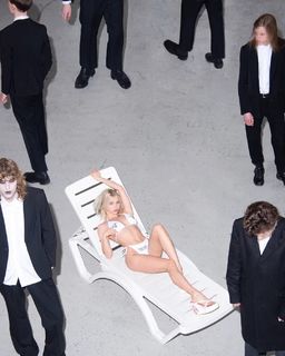 Alla Bruletova feet photo thumbnail