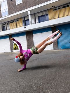 Alla Bruletova feet photo 5