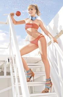 Alla Mikheeva feet photo 6