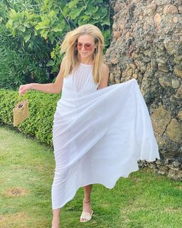 Alla Mikheeva feet photo 8