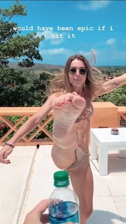 Allegra Shaw feet photo 1