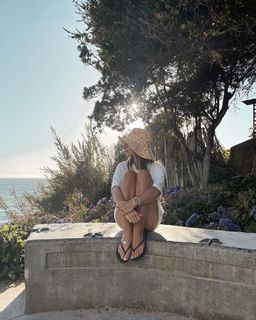 Allegra Shaw feet photo 7