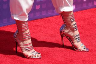 Alli Simpson feet photo 1