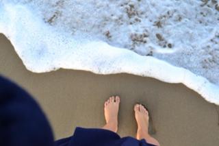 Alli Simpson feet photo 14