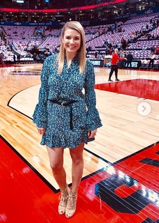 Allie Clifton feet photo thumbnail