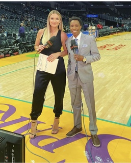 Allie Clifton feet photo thumbnail