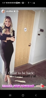 Allie Clifton feet photo thumbnail