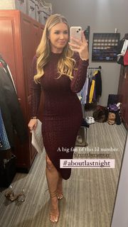 Allie Clifton feet photo thumbnail
