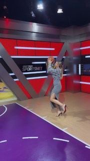 Allie Clifton feet photo thumbnail