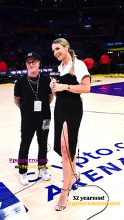 Allie Clifton feet photo thumbnail