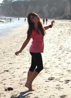 Allie DiMeco feet photo 12