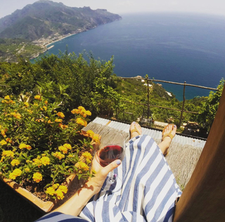 Allie LaForce feet photo thumbnail