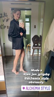 Allie LaForce feet photo thumbnail