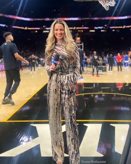 Allie LaForce feet photo thumbnail