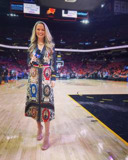 Allie LaForce feet photo thumbnail