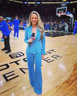 Allie LaForce feet photo thumbnail