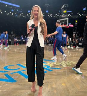 Allie LaForce feet photo thumbnail