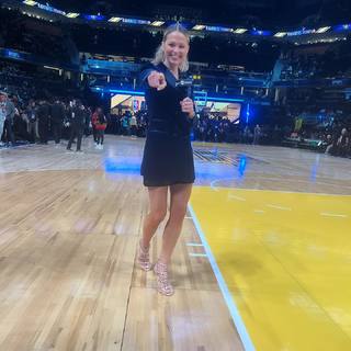 Allie LaForce feet photo thumbnail