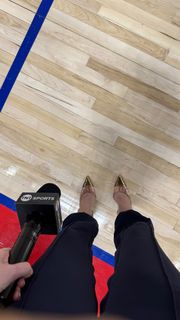 Allie LaForce feet photo thumbnail